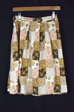 Load image into Gallery viewer, Reworked Floral Pattern Skirt
